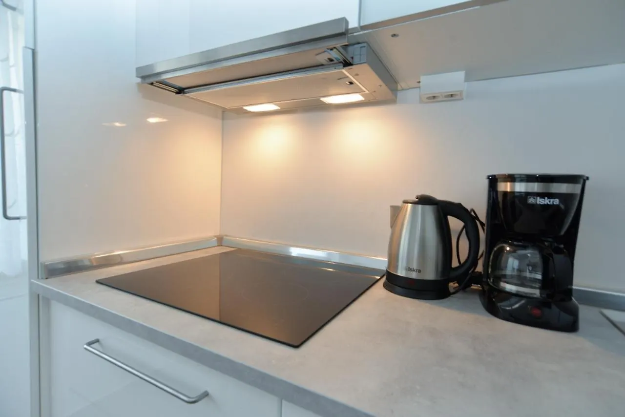 Apartments Orange 167 Новиград